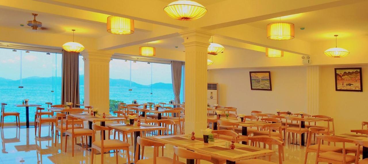 Iridescent Clouds Hotel Nha Trang -May Ngu Sac Екстериор снимка