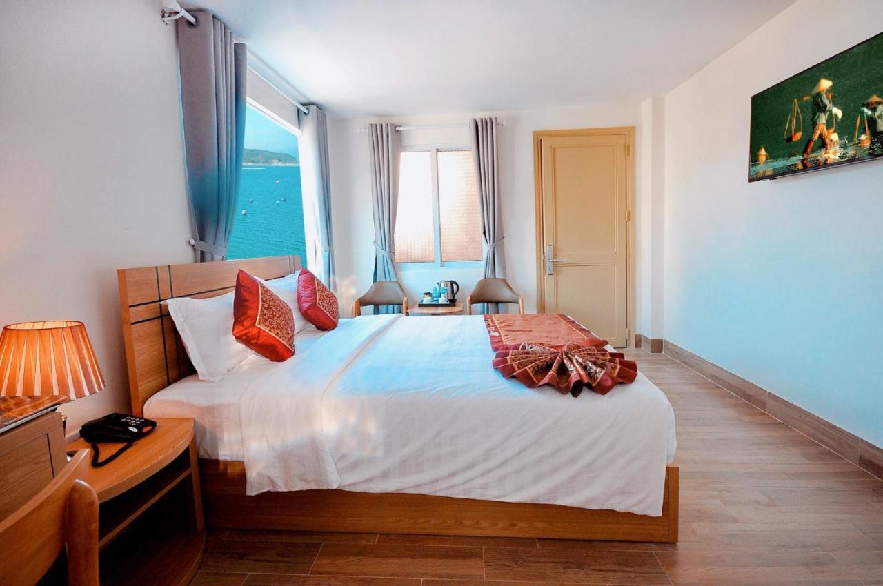 Iridescent Clouds Hotel Nha Trang -May Ngu Sac Екстериор снимка