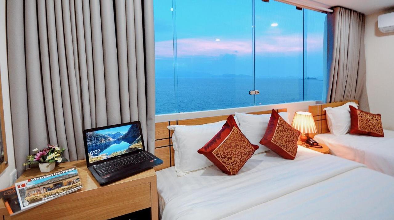 Iridescent Clouds Hotel Nha Trang -May Ngu Sac Екстериор снимка
