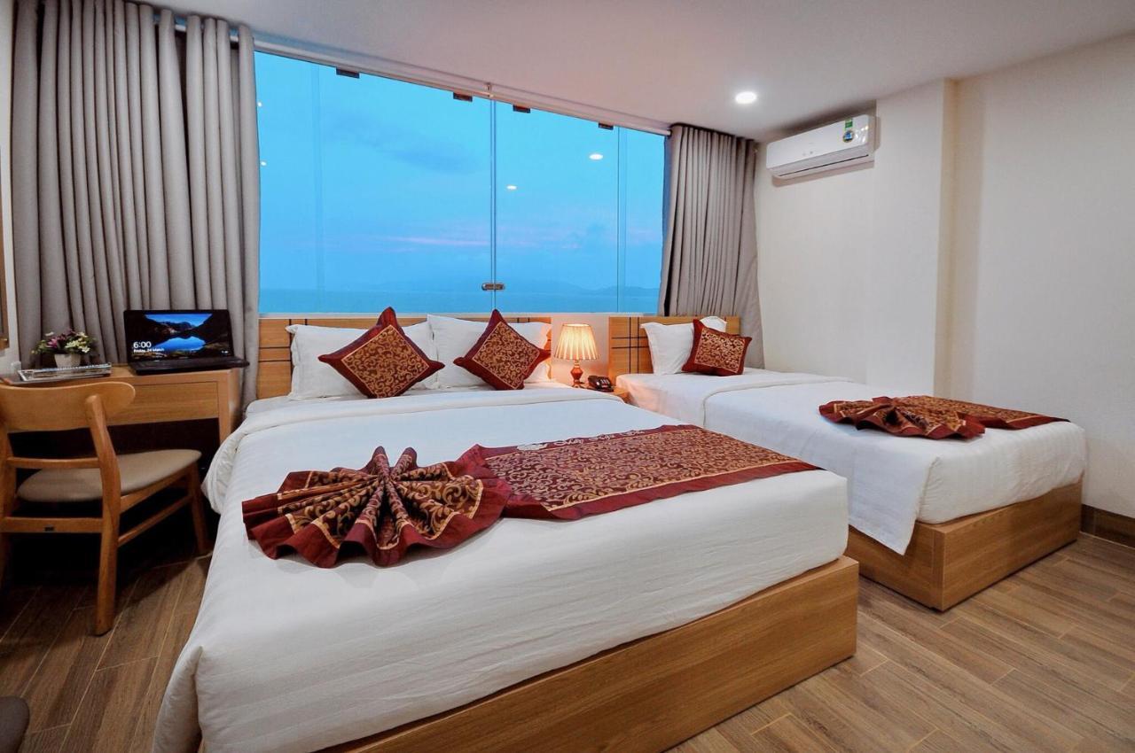 Iridescent Clouds Hotel Nha Trang -May Ngu Sac Екстериор снимка