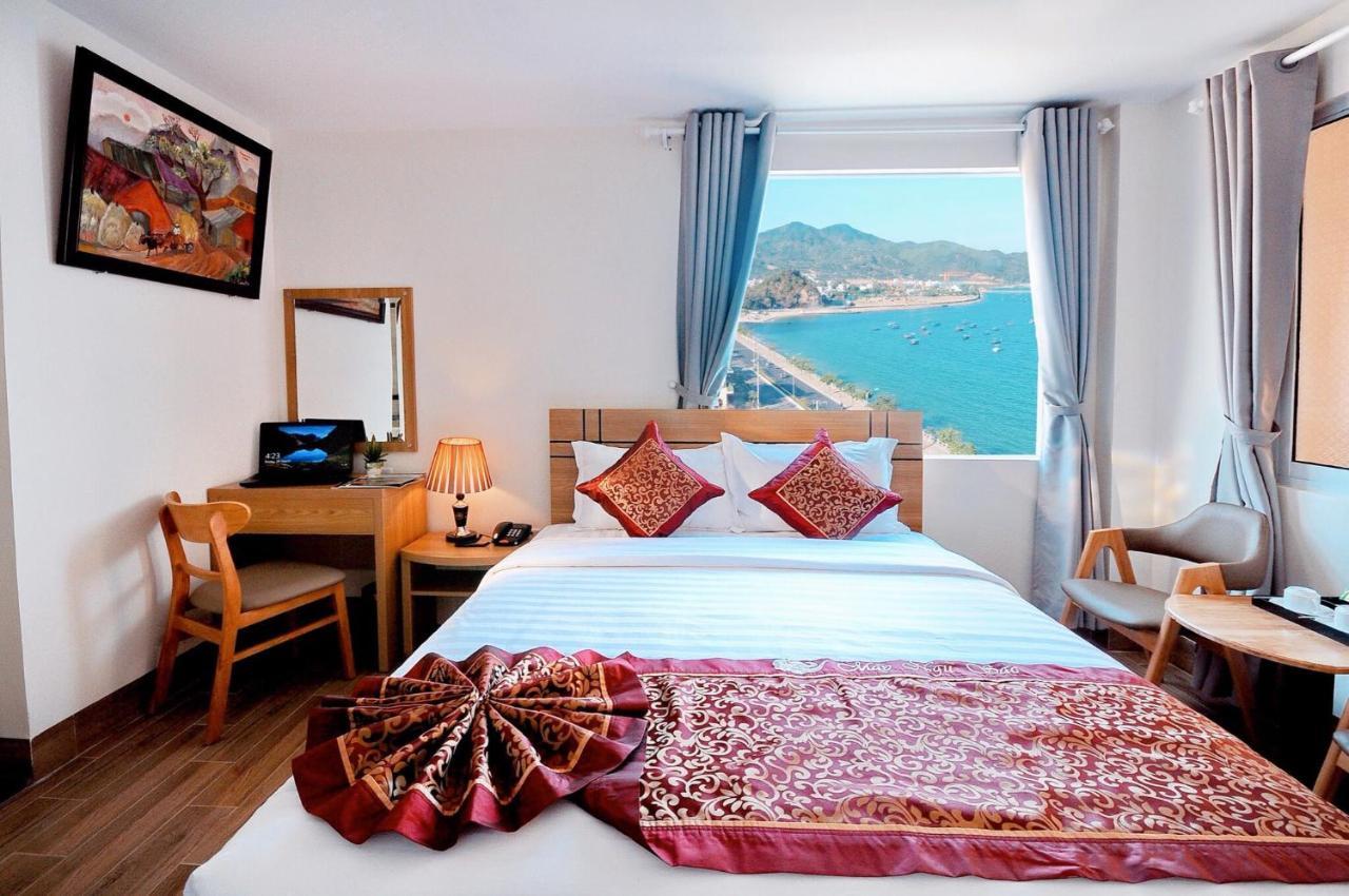 Iridescent Clouds Hotel Nha Trang -May Ngu Sac Екстериор снимка