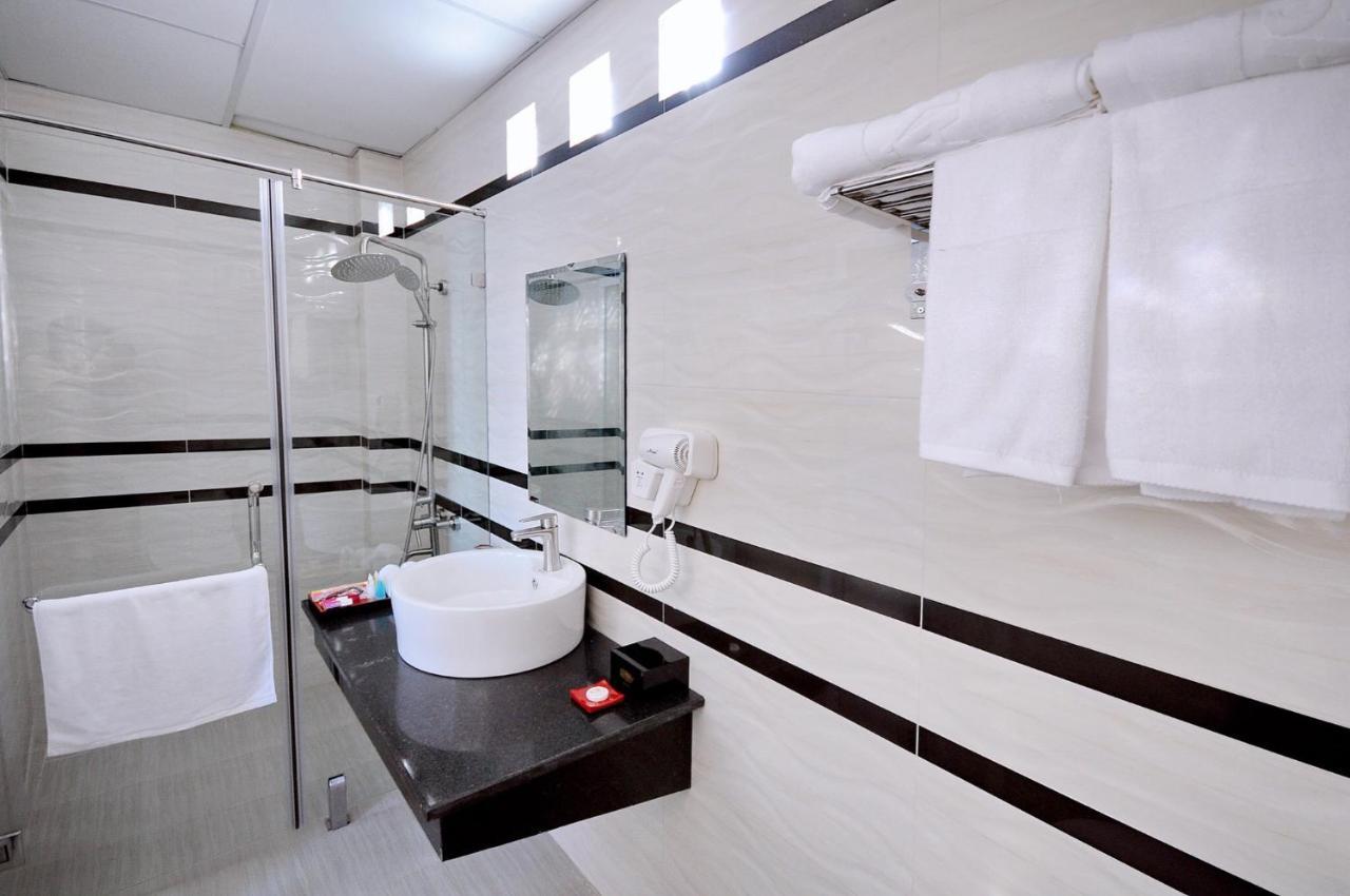 Iridescent Clouds Hotel Nha Trang -May Ngu Sac Екстериор снимка