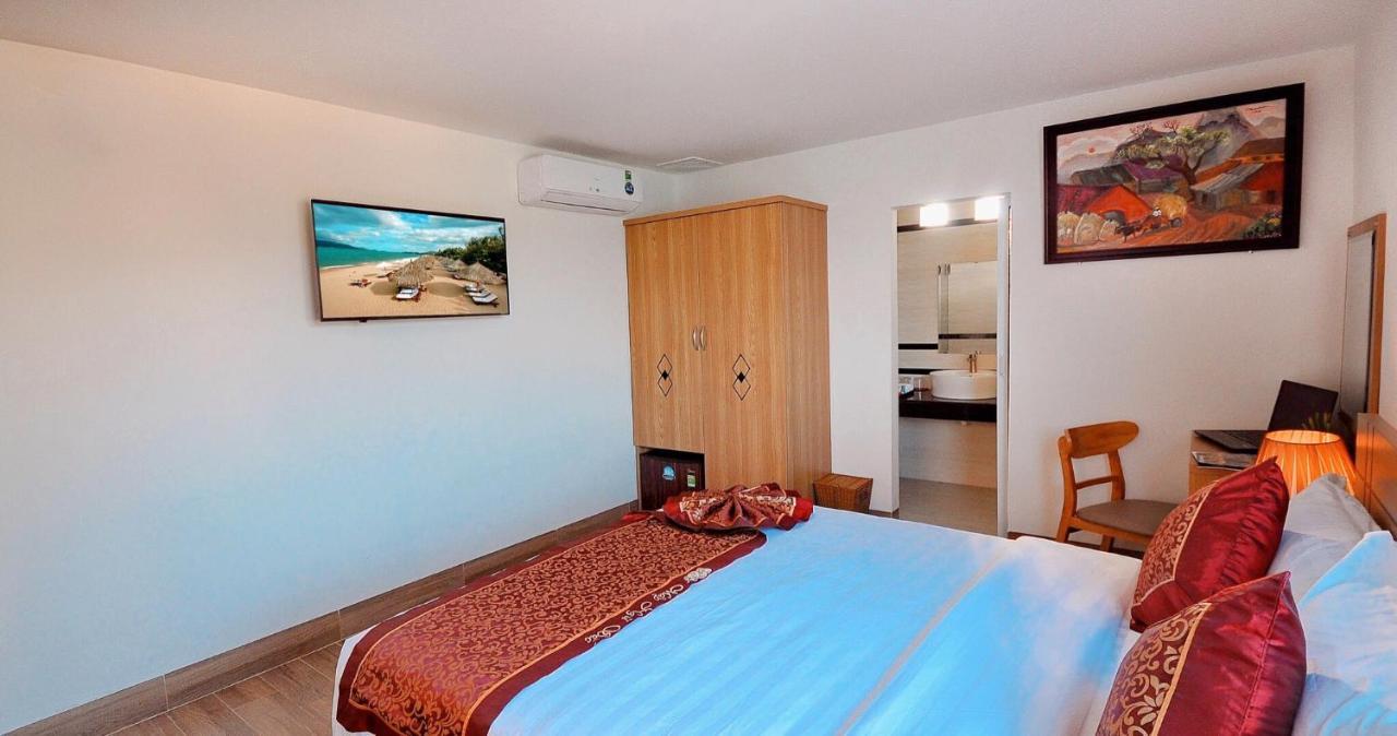 Iridescent Clouds Hotel Nha Trang -May Ngu Sac Екстериор снимка
