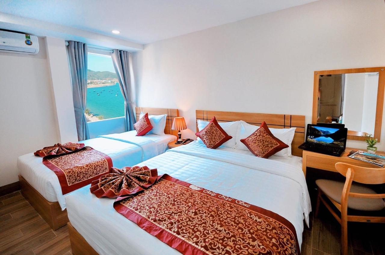 Iridescent Clouds Hotel Nha Trang -May Ngu Sac Екстериор снимка