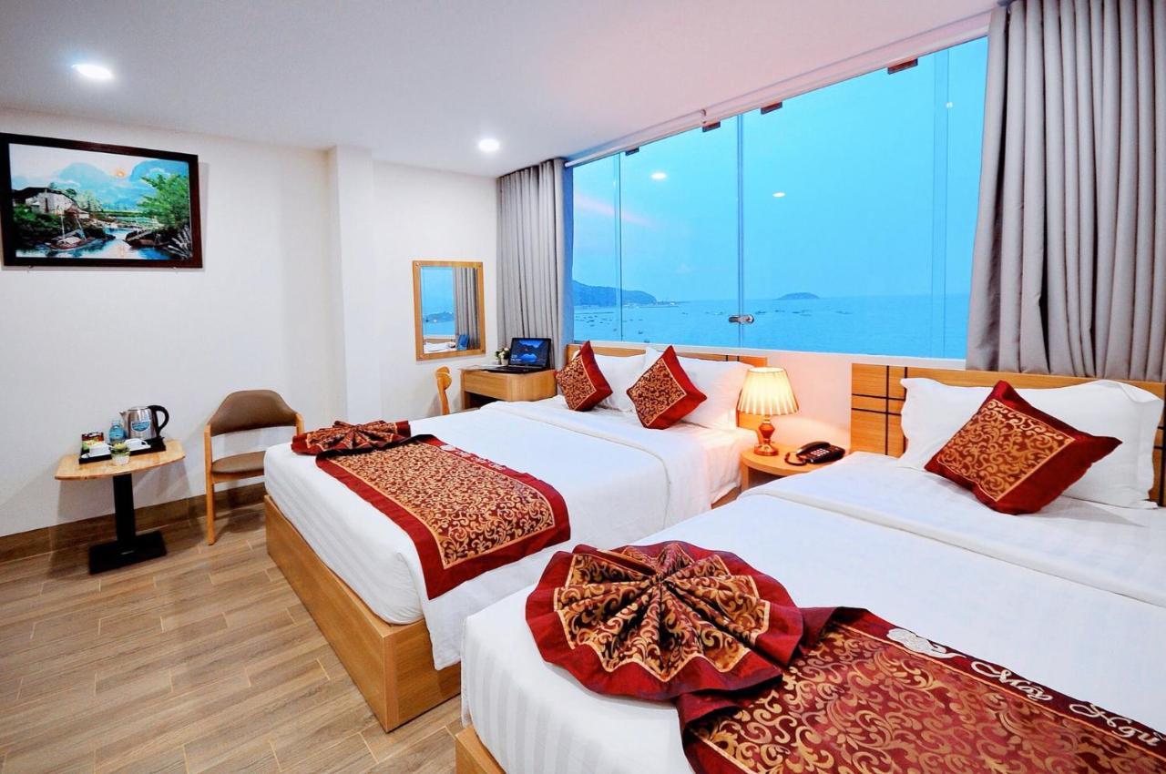Iridescent Clouds Hotel Nha Trang -May Ngu Sac Екстериор снимка